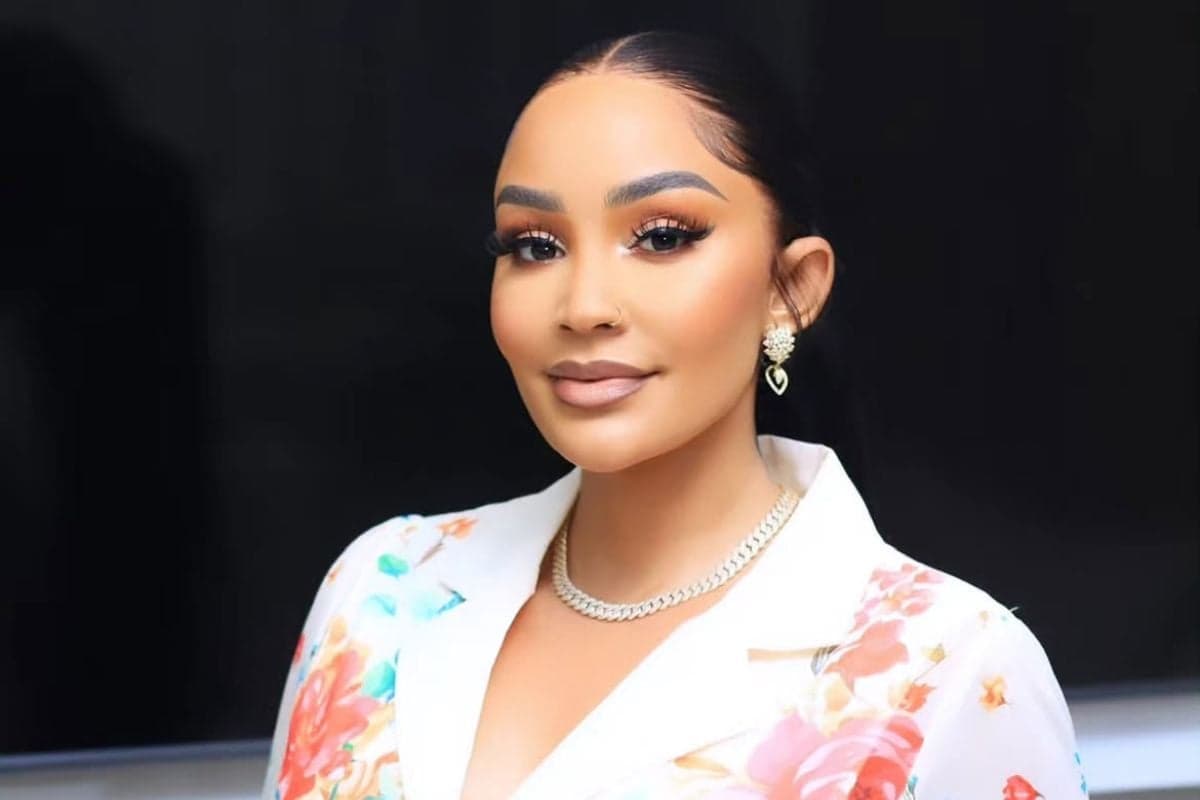 ‘That was makeup’: Zari Hassan responds to backlash after temporal facelift