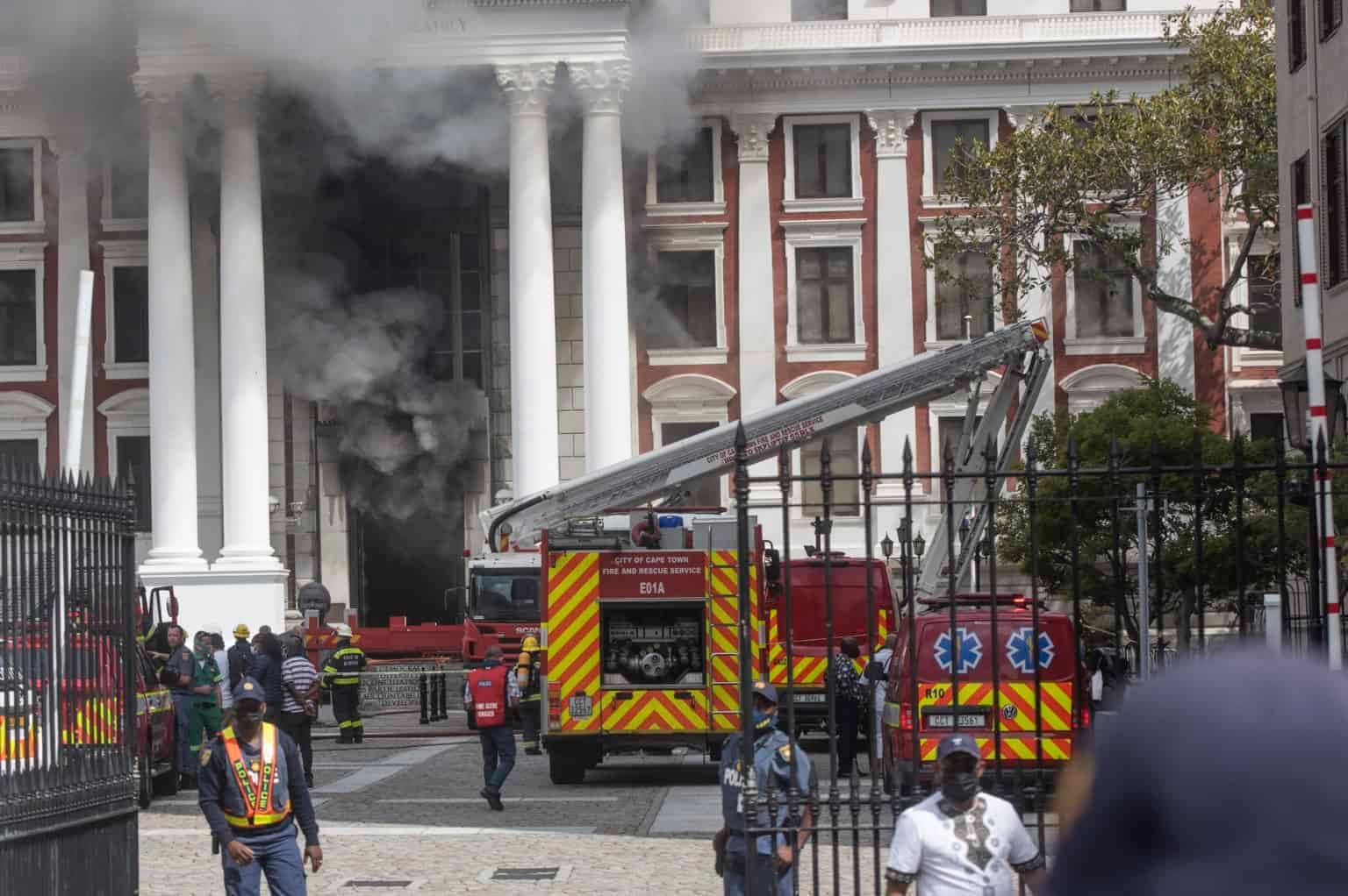 Committee slams DA irregularity claims in Parliament rebuild