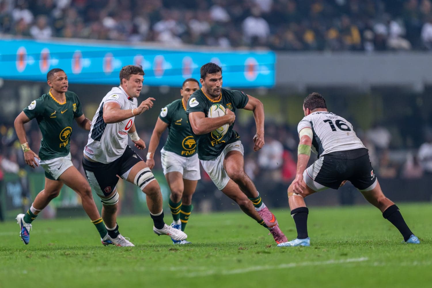 ‘Mr Dependable’ Damian de Allende joins 100 club for Springboks