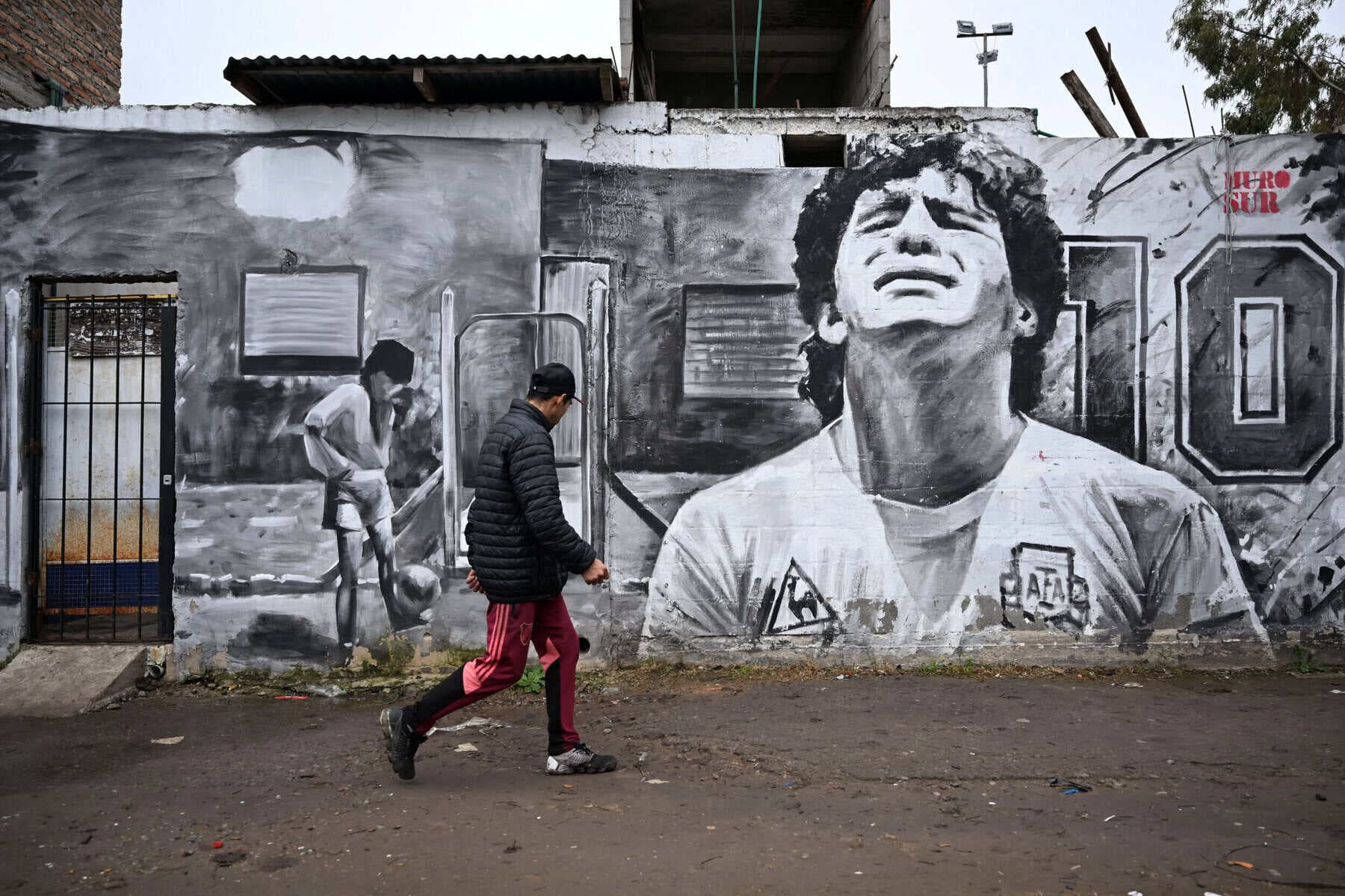 Maradona bloated, bedridden and resigned before death, court hears