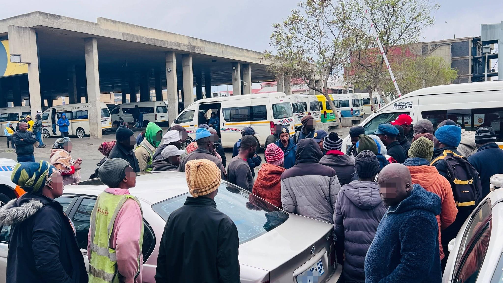 Gauteng transport MEC ‘deeply concerned’ after more than 100 taxis taken off roads