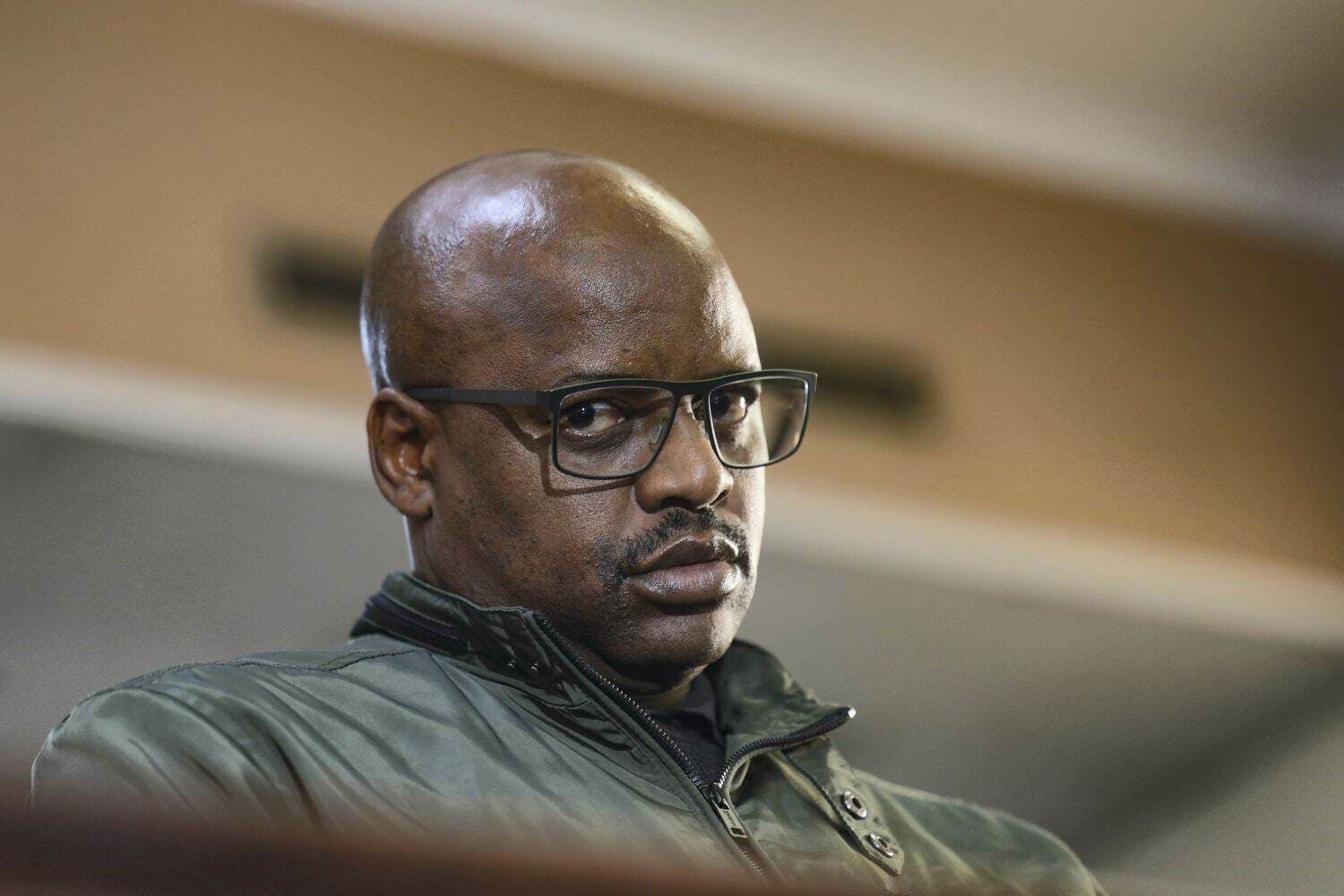 Julius Mkhwanazi, Cat Matlala to stay behind bars as EMPD official granted R10k bail in blue lights case