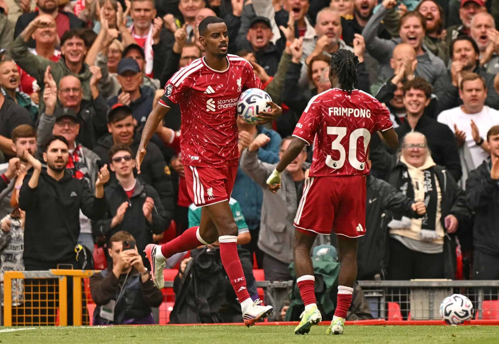 Liverpool held by Forest on Iraola’s Anfield debut