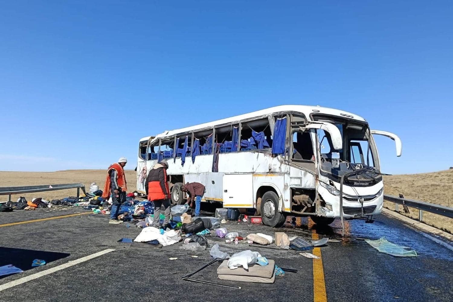 N1 Free State bus crash death toll rises, three dead in KZN taxi-car collision