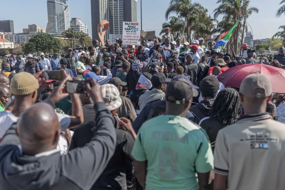 SADC talks bridges while borders burn with xenophobia claims
