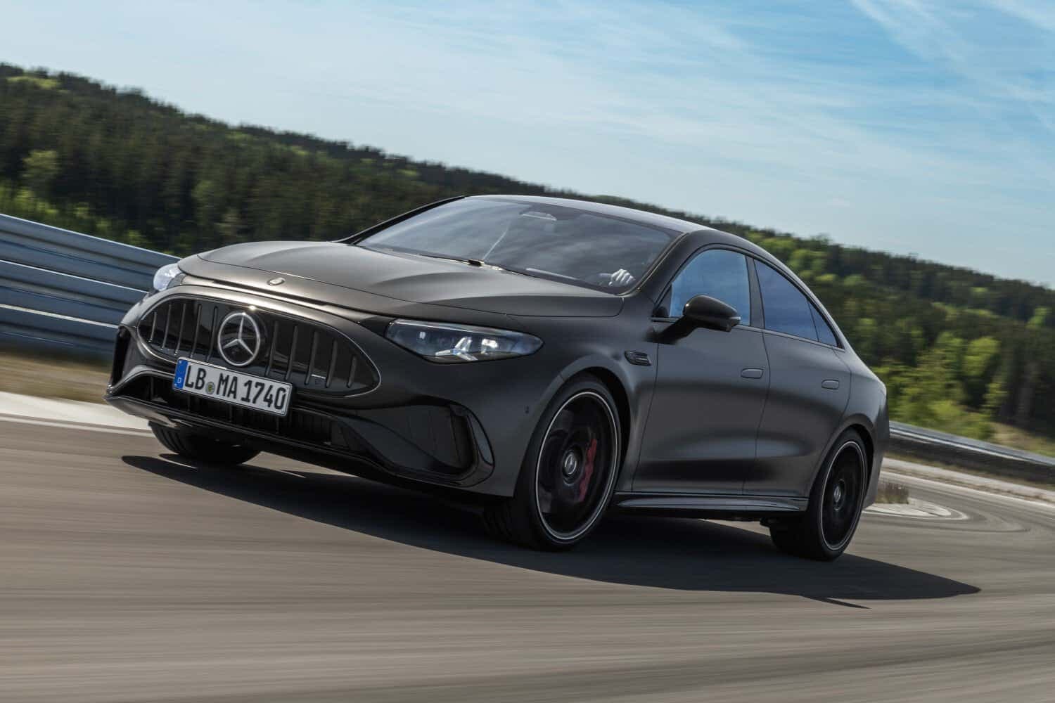 Brutal 500kW Mercedes-AMG CLA 45 breaks cover