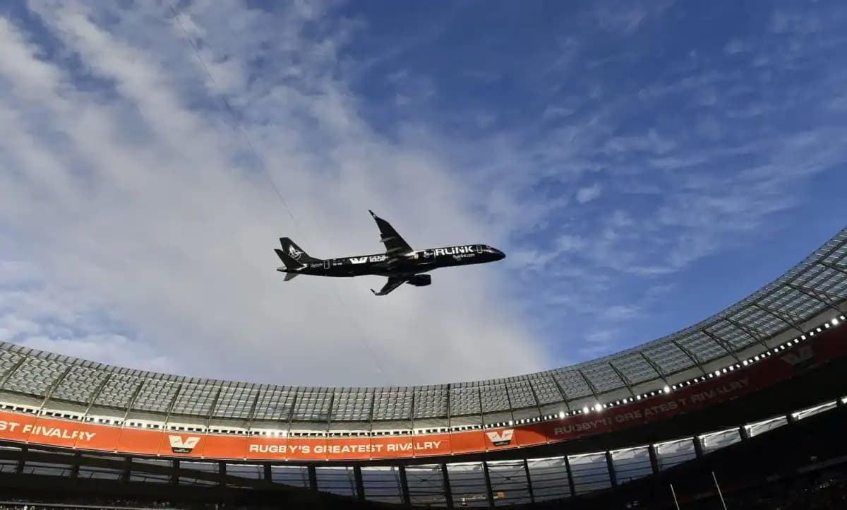 Weather grounds Airlink’s FNB flyby for Boks-All Blacks FNB Stadium clash