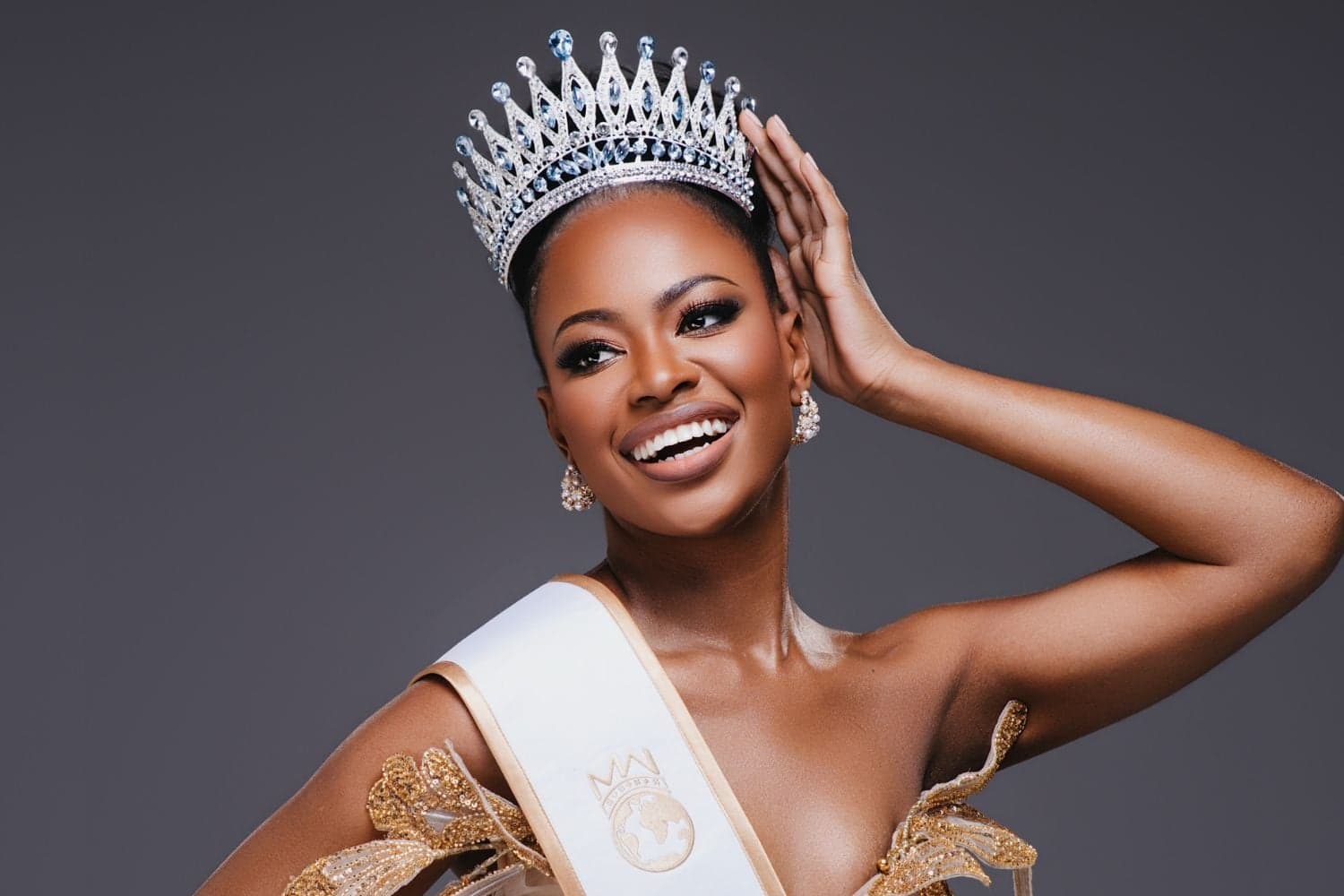 SA audiologist Romanda Hombir crowned Miss World Africa 2026