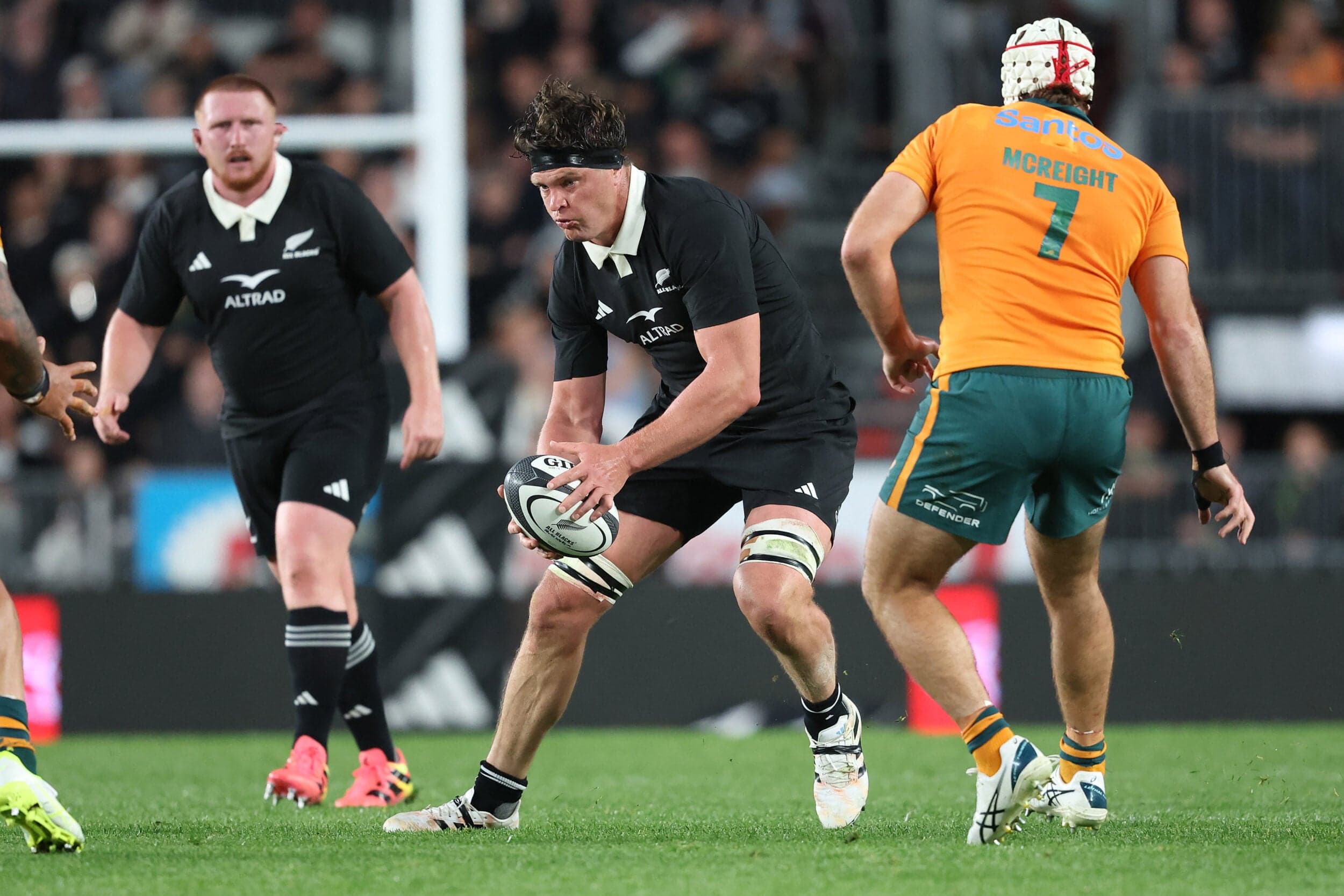 All Blacks extend Eden Park streak with big win over Wallabies