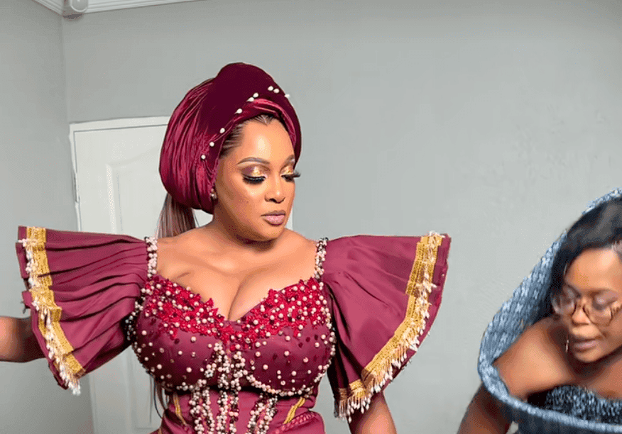 Lethabo LeJoy Mathatho shines in regal burgundy Pedi attire for mahadi luncheon
