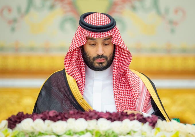 Houthi strike on Riyadh Airport kills 12, injures 309 as Saudi Arabia vows retaliation