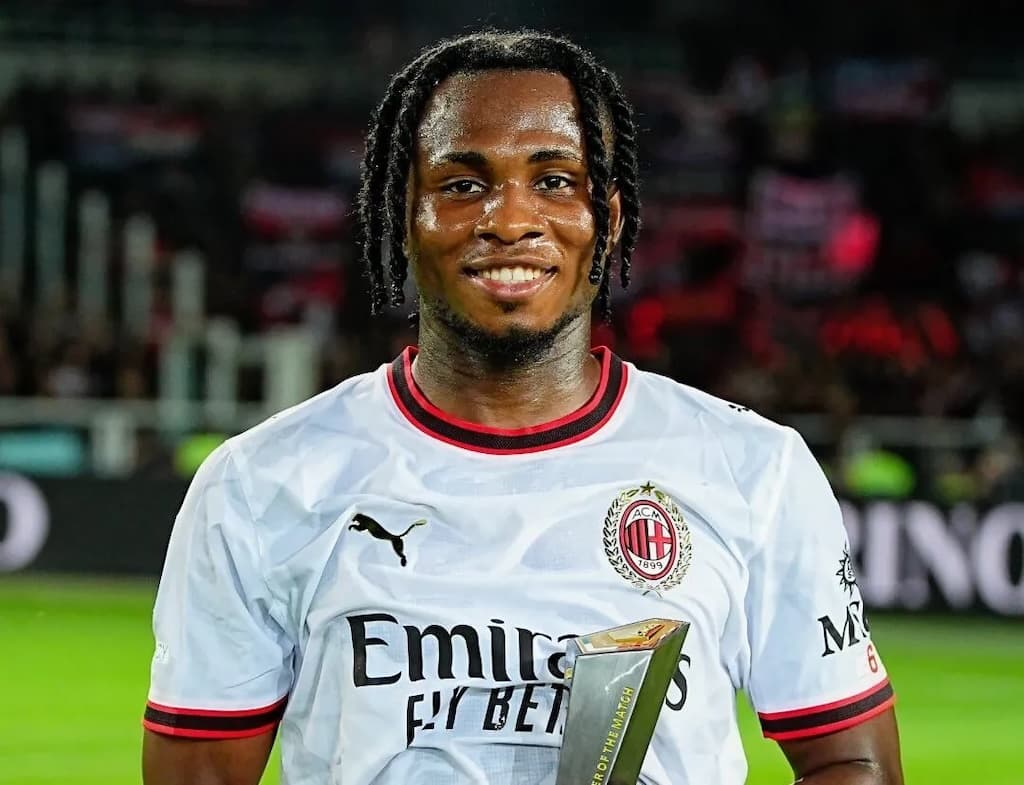 Samuel Chukwueze: Battling for starting spot at Milan, By Fidelis Nwagwu