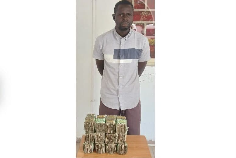 EFCC arrests man for allegedly impersonating operative, obtaining N3 million