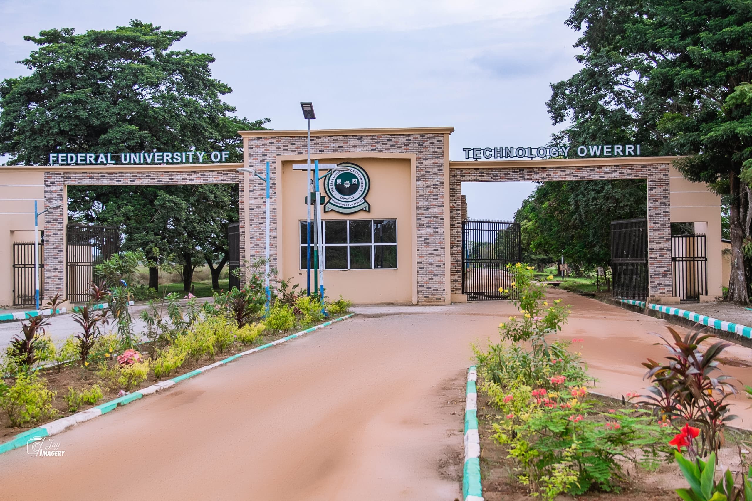 University confirms release of abducted female students