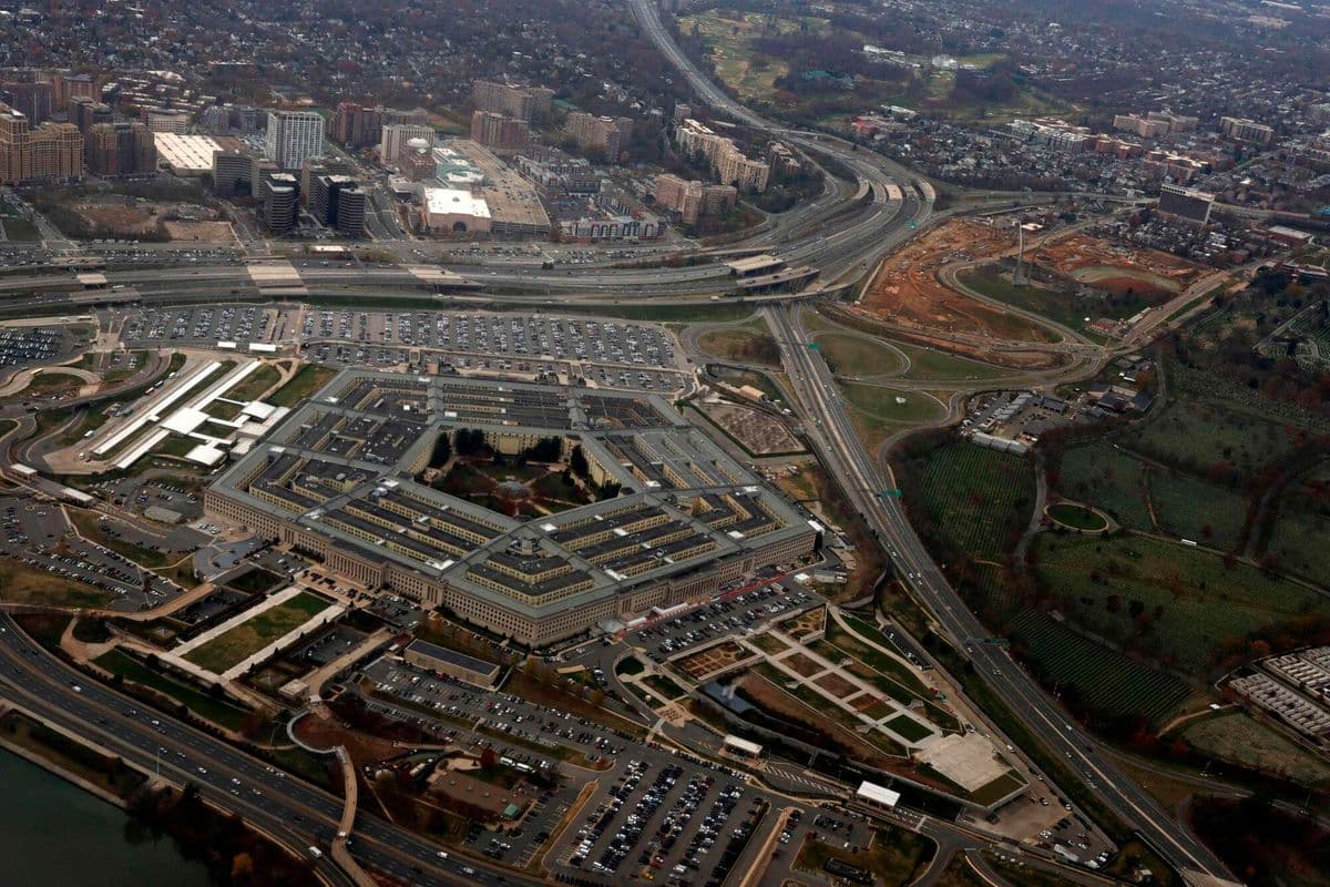 Venezuelan billionaire the US probed for money laundering now has a Pentagon oil deal Official said most of Betancourt's legal challenges are old - and that he is the best partner. World 20 min ago