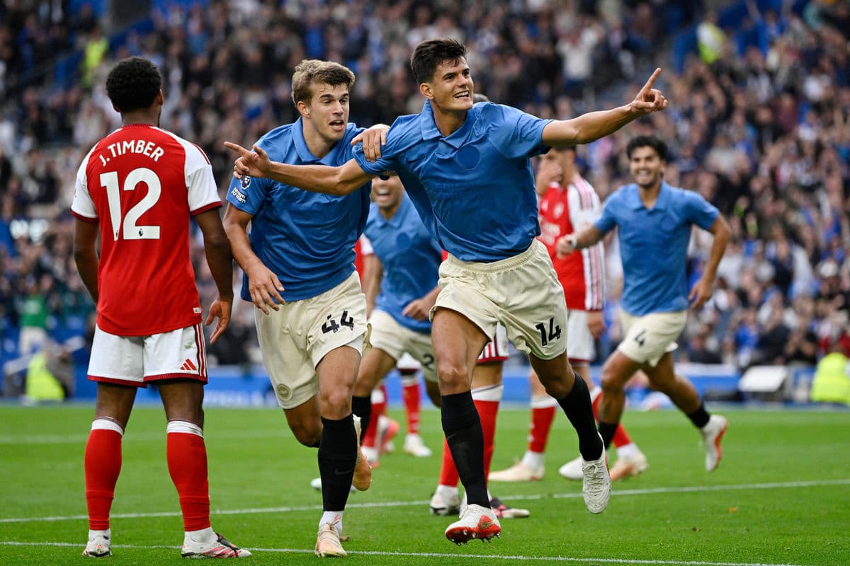 Champions Arsenal suffer heavy loss at Brighton The Gunners' perfect start to the season brought to an abrupt end. Football 7 hours ago