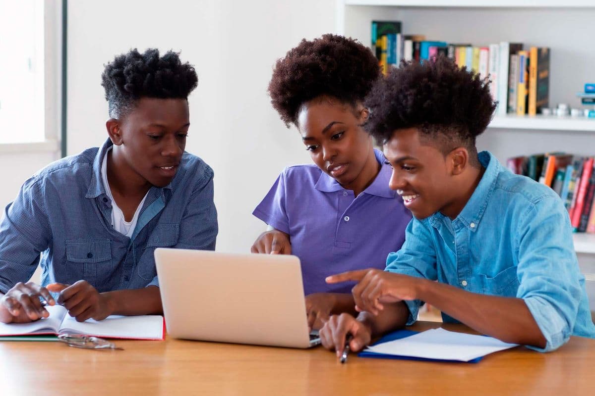 Kenya’s education gains mask widening gender disparities Declining contraception uptake and rising adolescent pregnancies raise fresh concerns over women’s health and access. Gender Just now