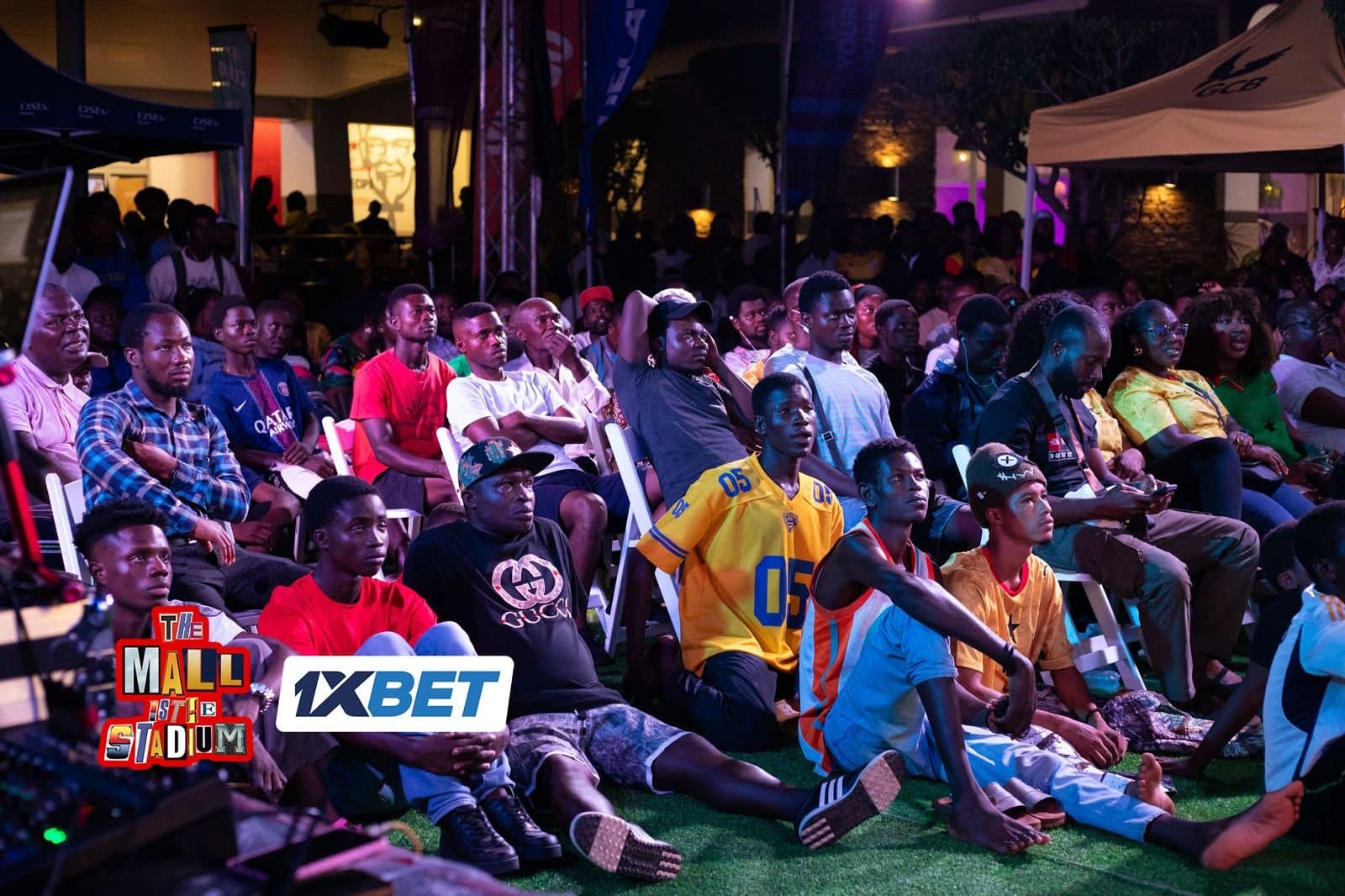 1XBet headlines ‘The Mall is the Stadium’ fan experience