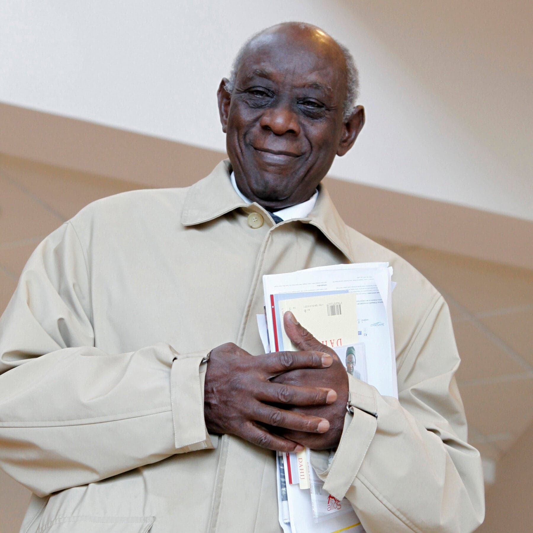 Cheikh Hamidou Kane, Author of Seminal Anticolonial Novel, Dies at 98