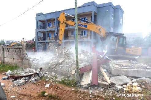 Task force begins demolition, dredging exercise in Accra