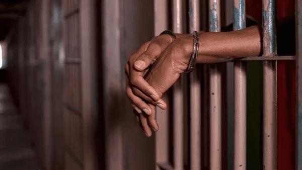Court jails 19-year-old for stealing nurse’s mobile phone and cash