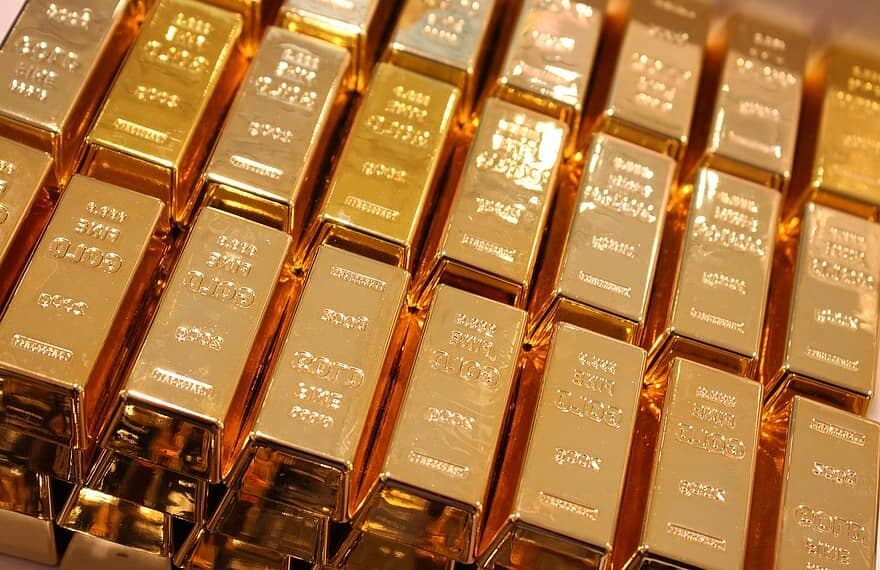 Gold on track for biggest weekly loss in six as Iran war fans inflation worries