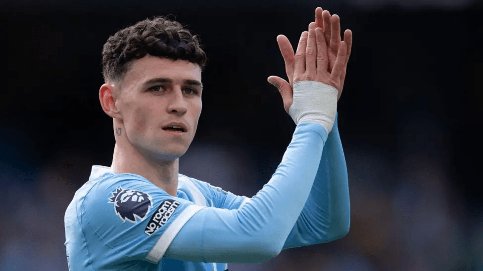 Foden signs new four-year Man City contract