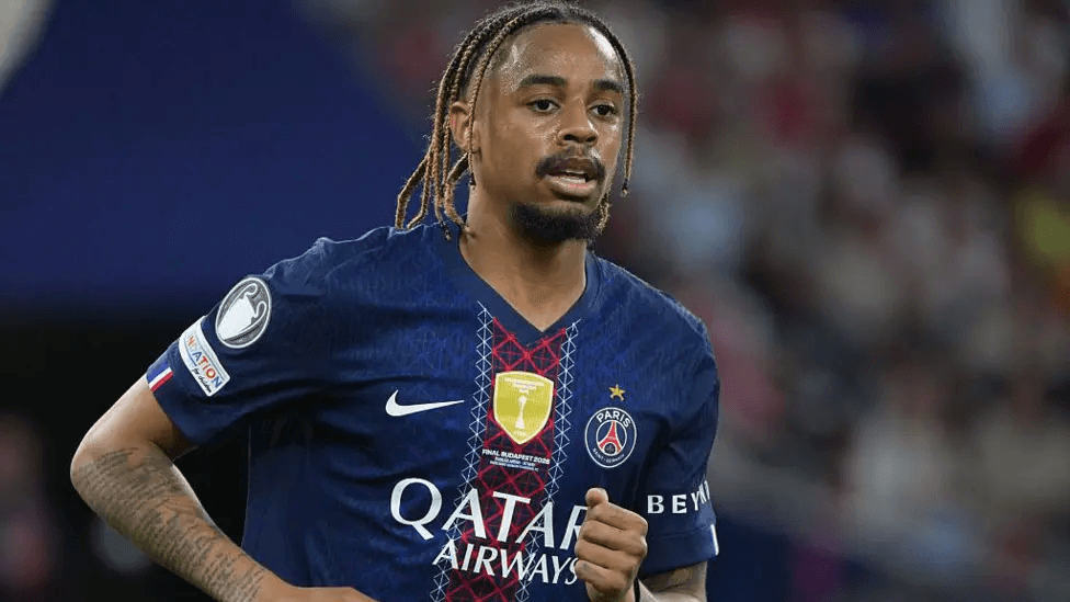 Liverpool preparing opening bid for PSG’s Barcola