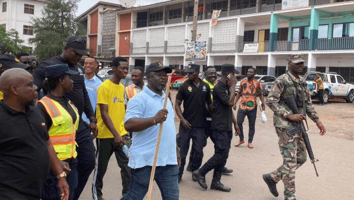 KMA demolishes illegal kiosks, arrests unhygienic food vendors during sanitation exercise