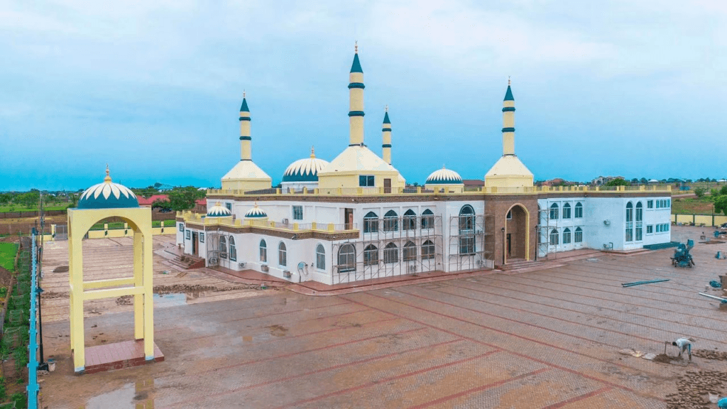 Gift to the North: Karaga MP builds 6,000-capacity Mosque in Tamale