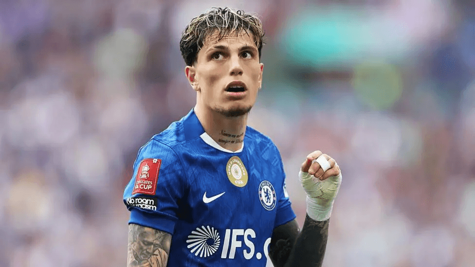 Villa in talks to sign Chelsea’s Garnacho