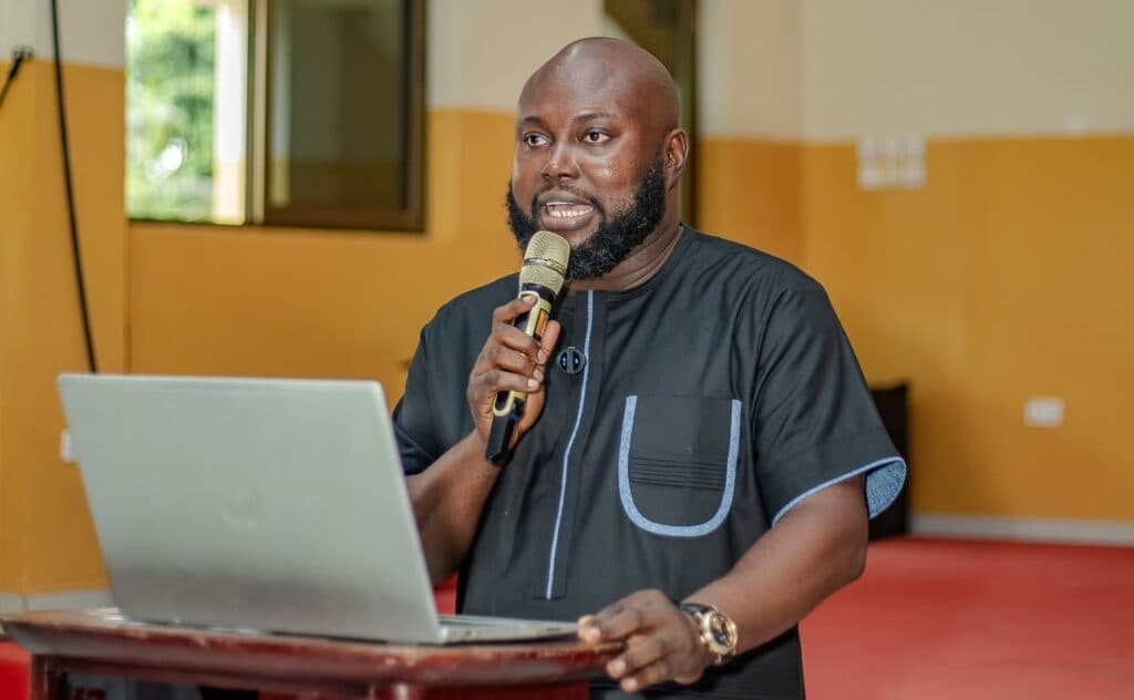 Kofi Hayford urges SHS graduates to “dream, pursue and achieve” at Heritage Christian University mentorship programme