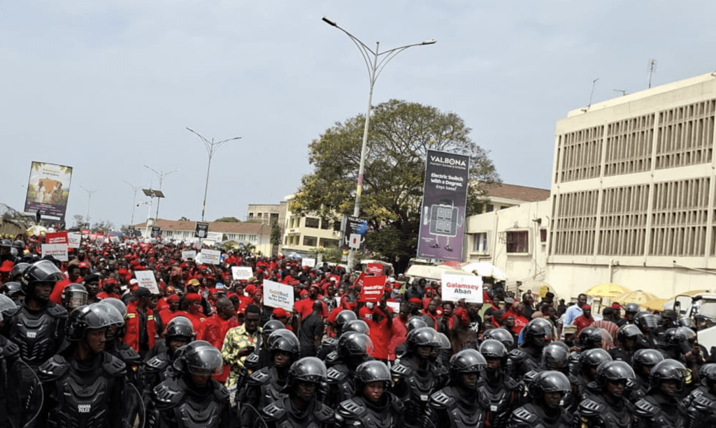 Government urged to tolerate dissent