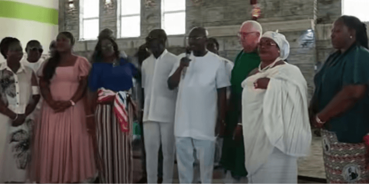 Bawumia donates GH¢50,000 to St Jude Catholic Church at Weija