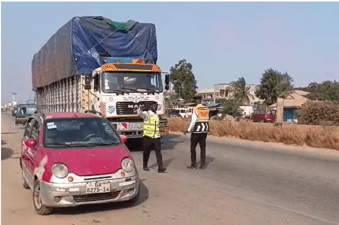 Police arrest 50 drivers over unapproved vehicle lights on Kasoa-Winneba Highway
