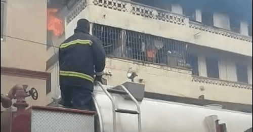 Fire guts three-storey building at Manhyia South