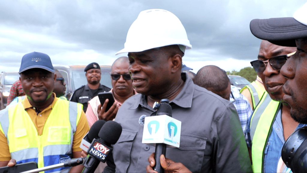 Roads Minister praises Astee and P&W Ghanem for quality work on Upper West Big Push road projects