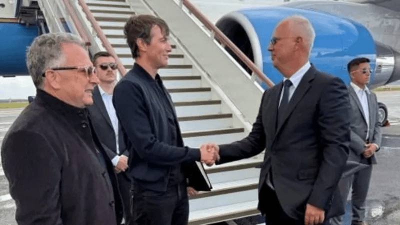 US envoys arrive in Moscow ahead of Ukraine talks