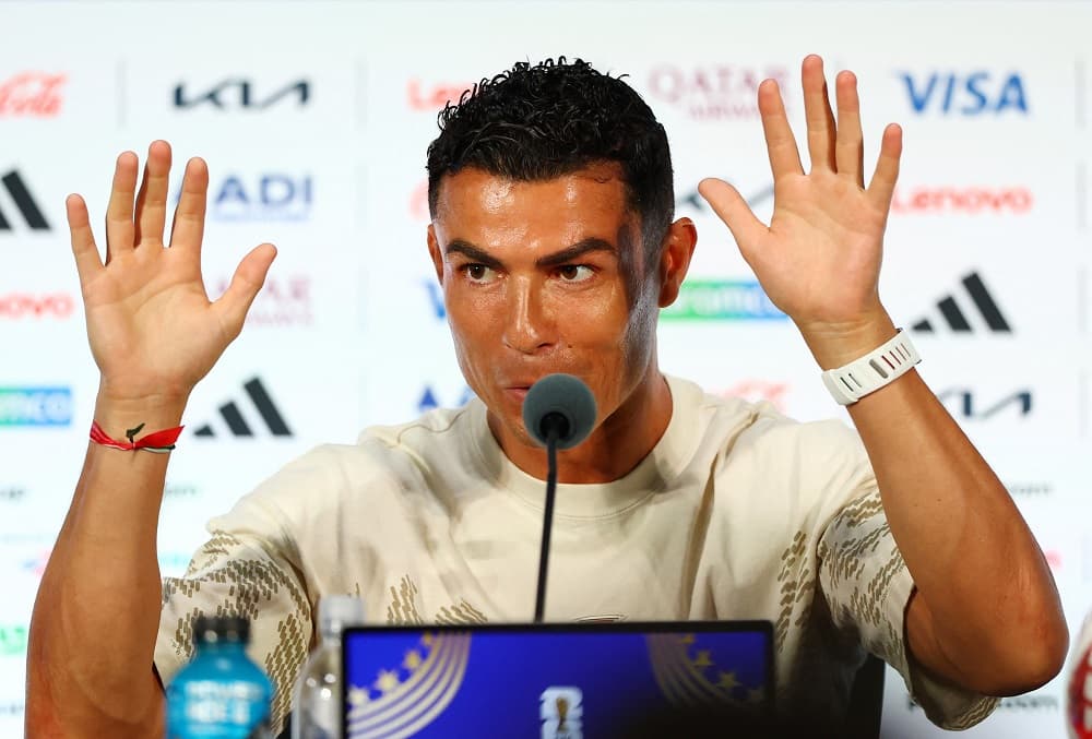 Cristiano Ronaldo apologises for Portugal walkout, but not retiring