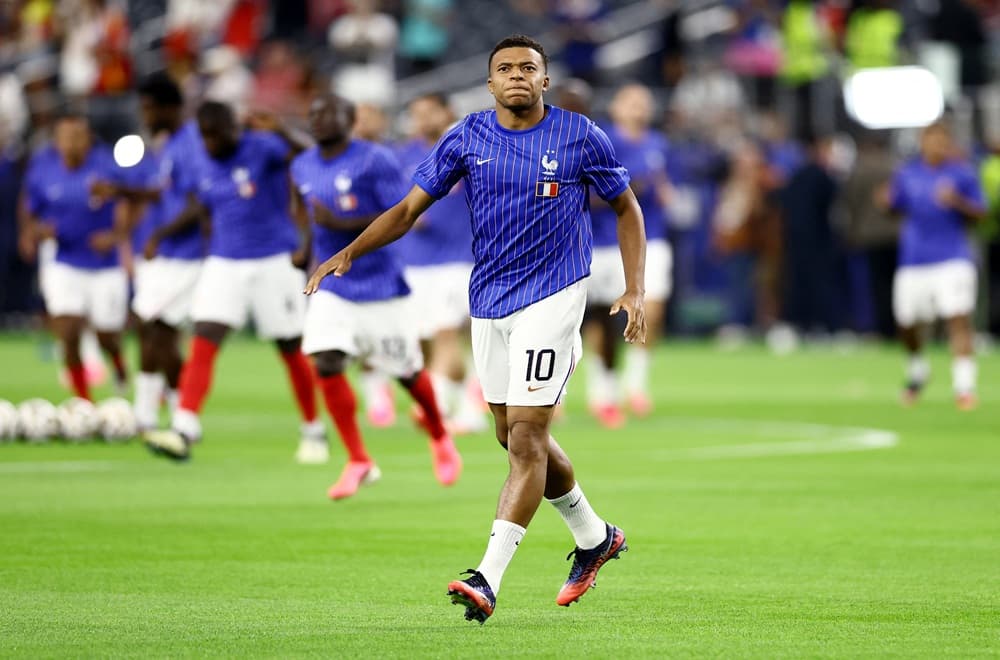 Spain apologises for column questioning ‘Frenchness’ of France team