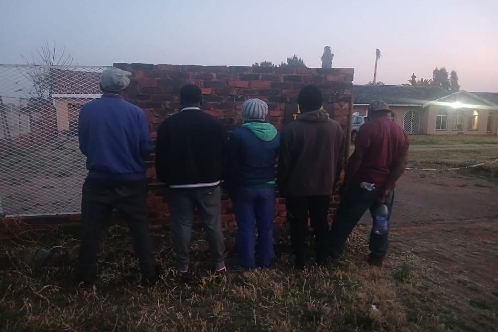 Five suspects nabbed following dagga lab bust in De Deur