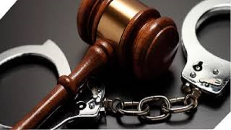 Mozambican taxi driver arrested for driving over traffic cop