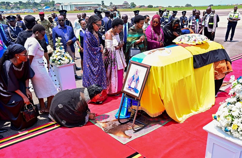 Body of King Oyo Nyimba returns to Uganda for burial